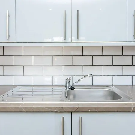 شقة October Disc - Long - Contractors